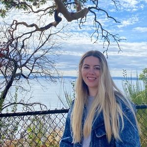 Meet your Posher, Brooke